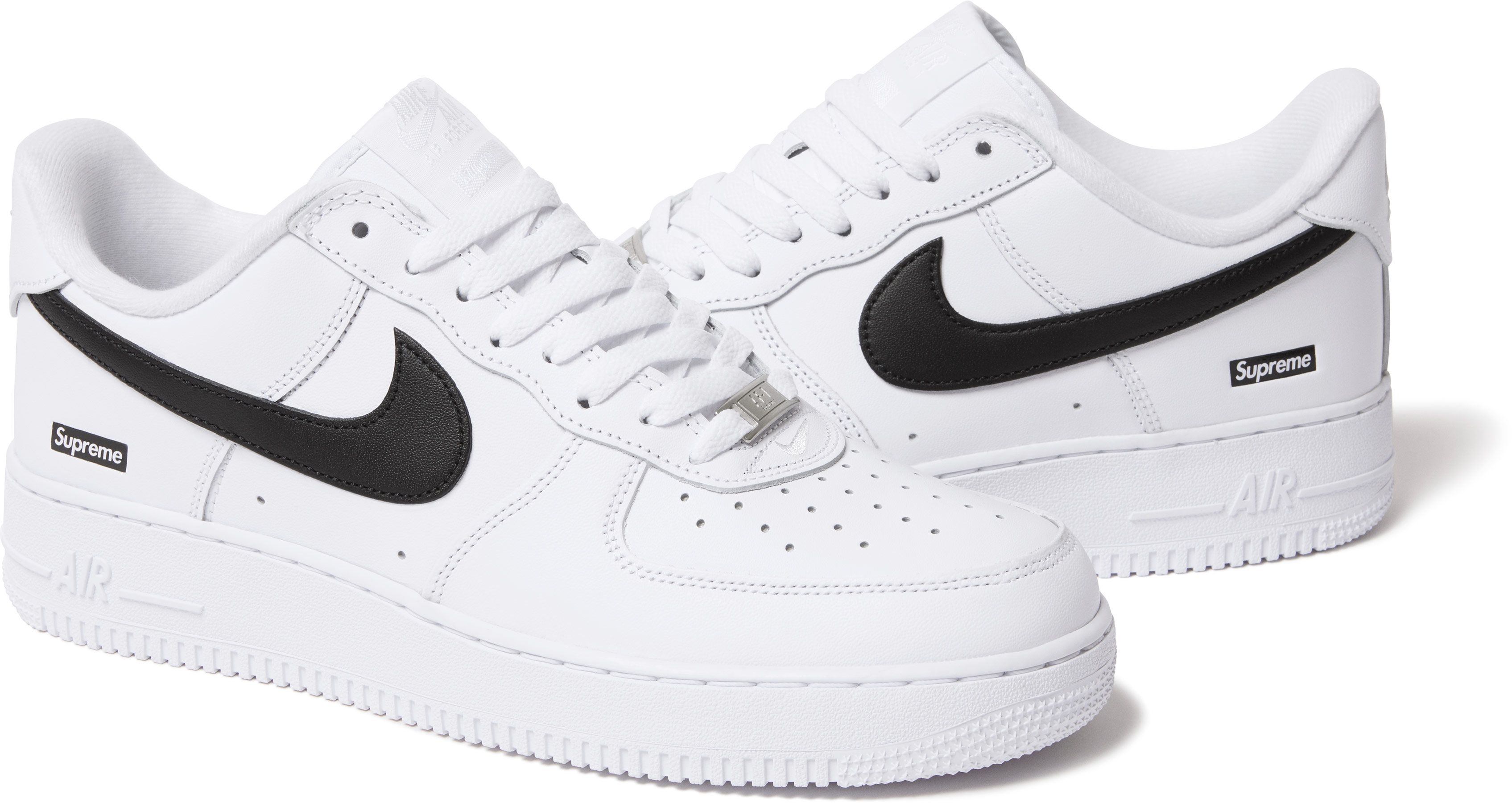 Supreme®/Nike® Air Force 1 Low view 5